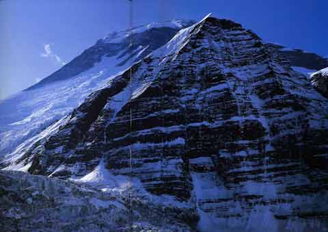 
Dhaulagiri North Face From Base Camp - Nepal Himalaya by Shiro Shirahata book
